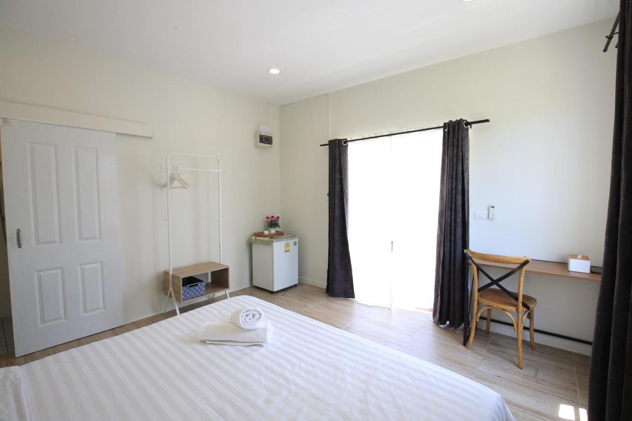 Day Off House Chiang Mai Near Walking Street公寓 外观 照片