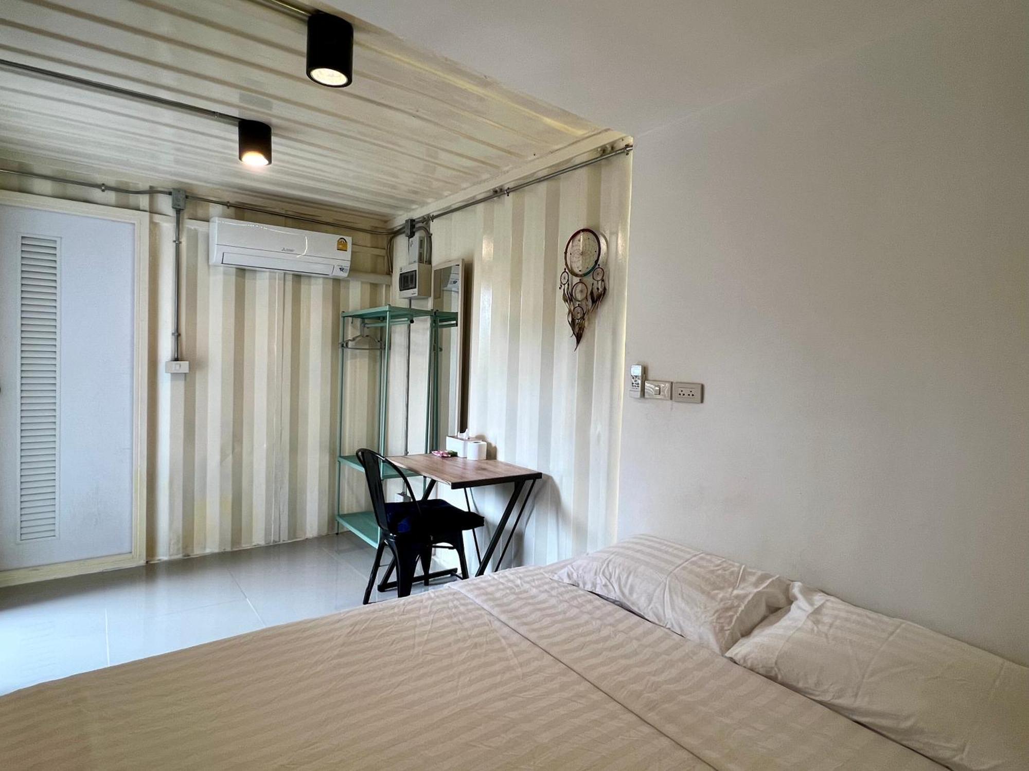 Day Off House Chiang Mai Near Walking Street公寓 外观 照片